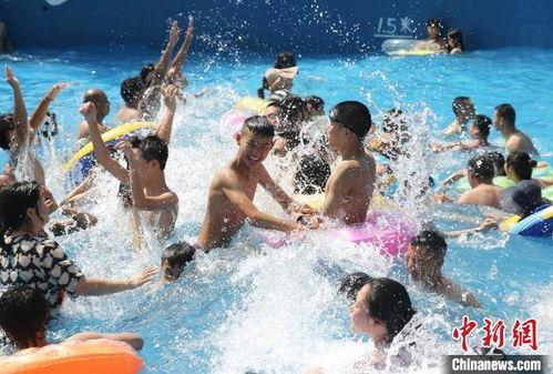 娱乐吃瓜冲浪社  第1张