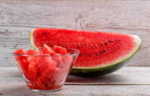 吃瓜专用图,图解吃瓜专用图背后的故事 第2张 吃瓜专用图,图解吃瓜专用图背后的故事 第2张