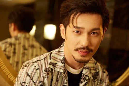 娱乐圈吃瓜合集博君一肖,娱乐圈的甜蜜瓜田，甜蜜与争议并存  第3张