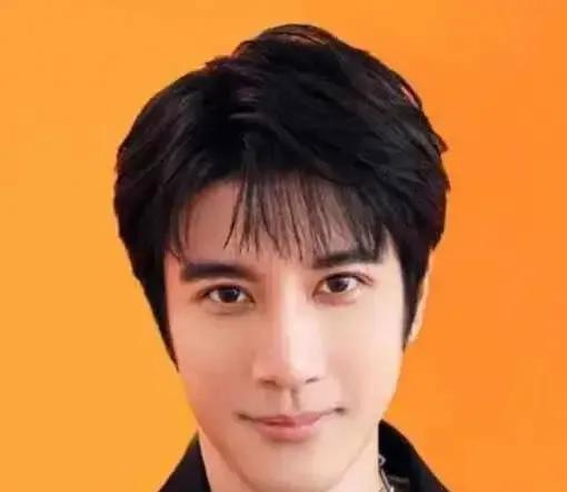 娱乐圈大瓜在哪吃,揭秘独家爆料,揭秘明星幕后故事 第2张 娱乐圈大瓜在哪吃,揭秘独家爆料,揭秘明星幕后故事 第2张