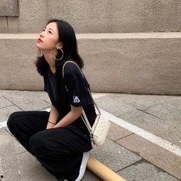 娱乐吃瓜酱 周雨彤,娱乐吃瓜酱下的璀璨星辉 第1张 娱乐吃瓜酱 周雨彤,娱乐吃瓜酱下的璀璨星辉 第1张